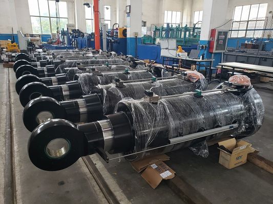 Silindri idraulici per galleria del vento con diametro di foratura di 140 mm