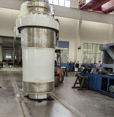 Silindri idraulici pesanti con diametro massimo di foratura 865 mm